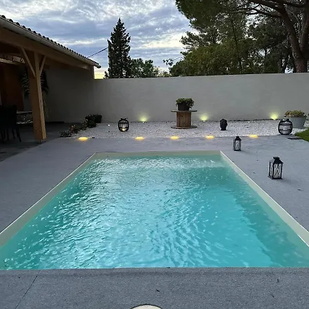 Le Clos Fmr - *