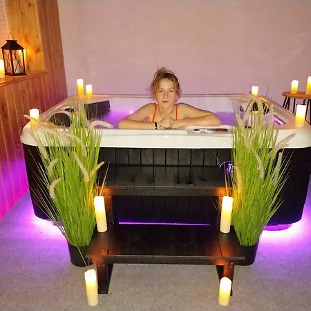 Le Clos Fmr -