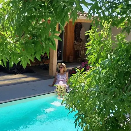 Le Clos Fmr -